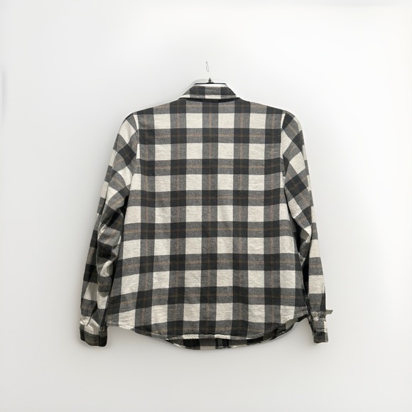 Stranger Things Shirt Womens Large Gray White Plaid Embroidered Pocket Flannel - Picture 4 of 7